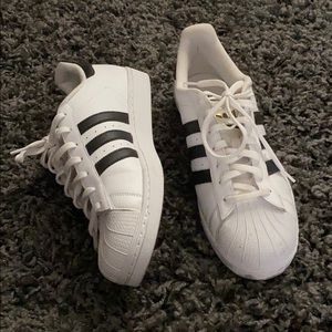 Men’s Adidas Superstar Sneakers/Runners
